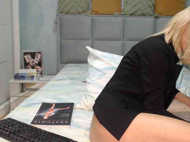 zairaa webcam