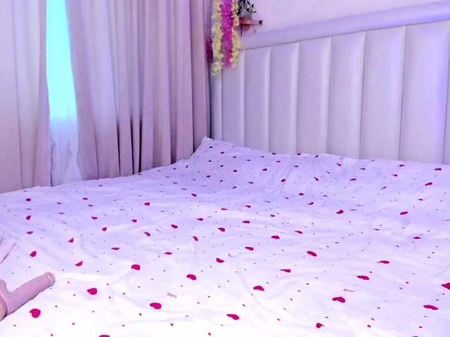 Li-baby's BongaCams show and profile