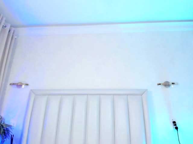 Li-baby's BongaCams show and profile