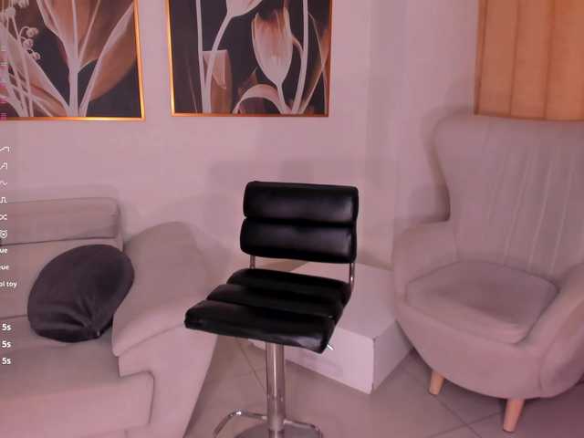 LizzHamilton Live Cam on BongaCams