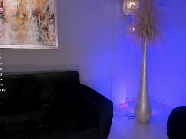 LizzHamilton Live Cam on BongaCams