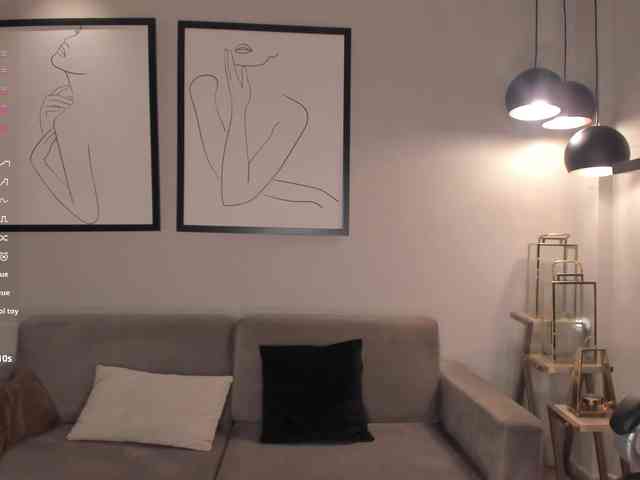 LizzHamilton Live Webcam on BongaCams