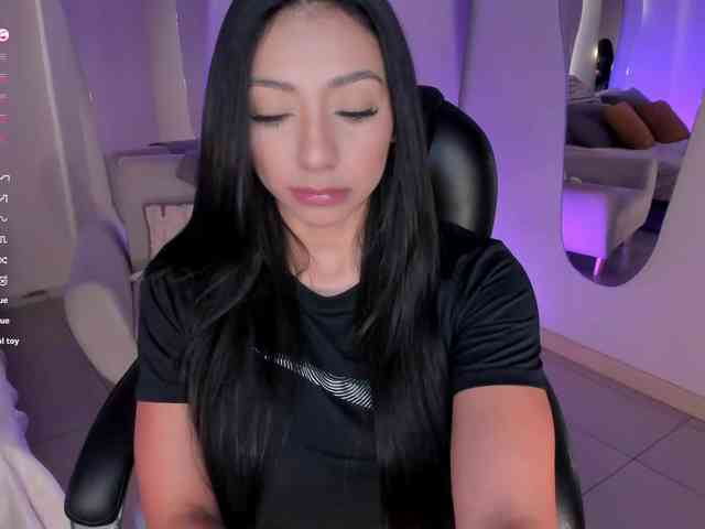 LizzHamilton webcam