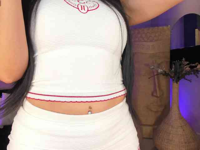 LizzHamilton LizzHamilton