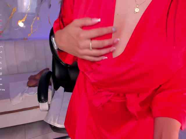 LizzHamilton webcam