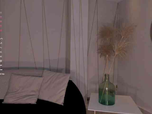 LizzHamilton LizzHamilton