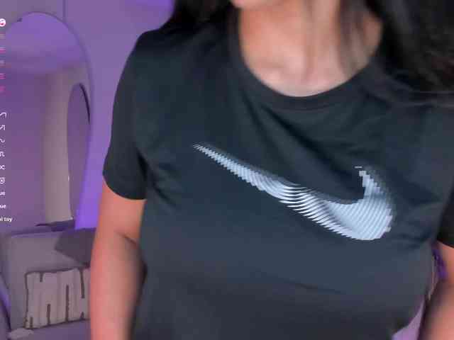 LizzHamilton webcam