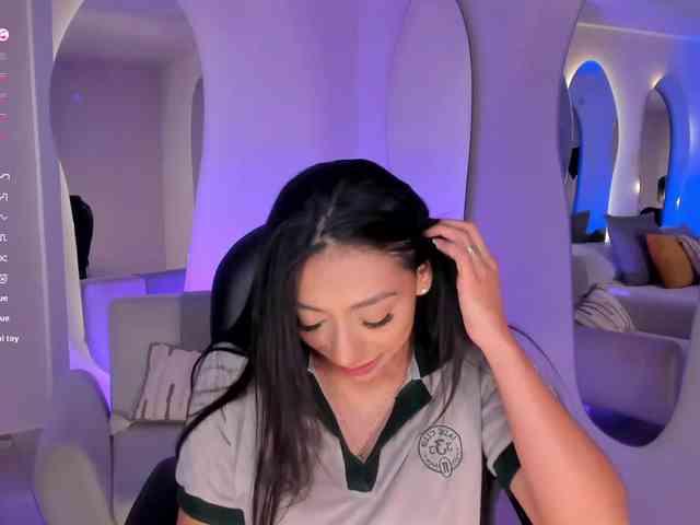 LizzHamilton webcam