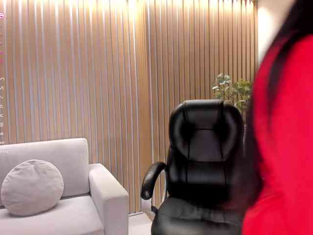 LizzHamilton webcam