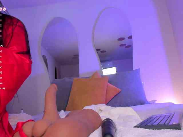 LizzHamilton webcam