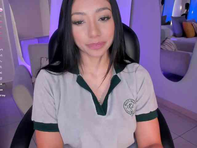 LizzHamilton webcam