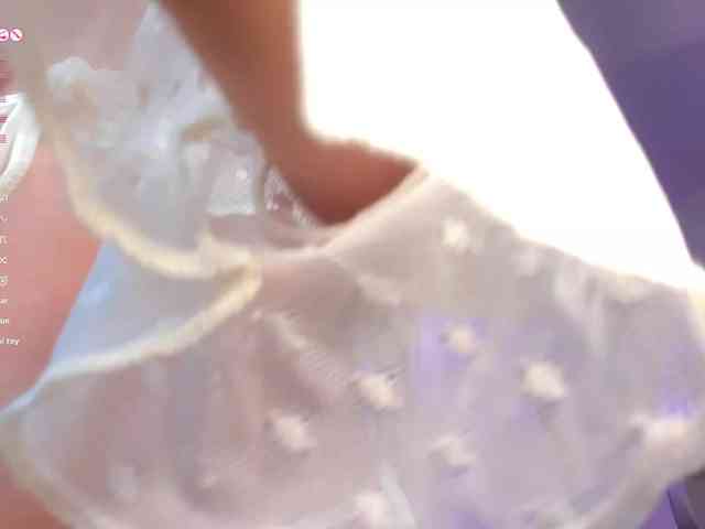 LizzHamilton webcam
