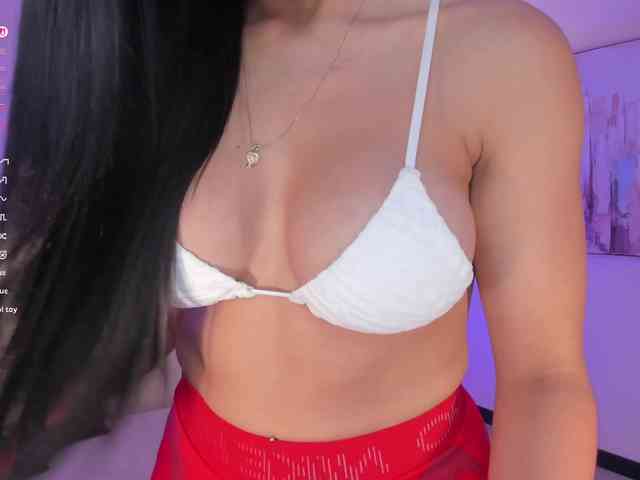 LizzHamilton LizzHamilton