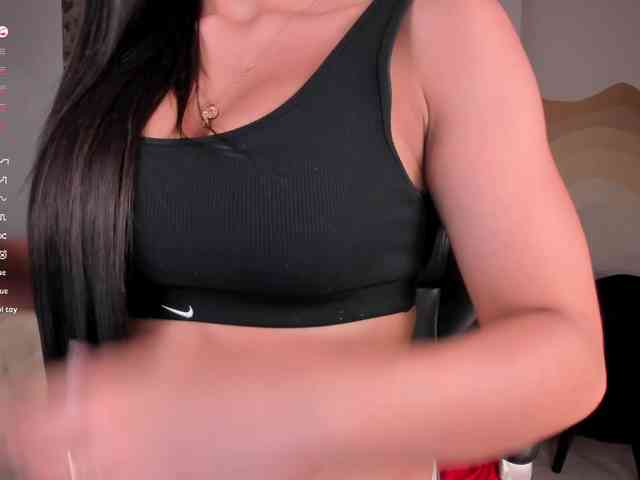 LizzHamilton webcam