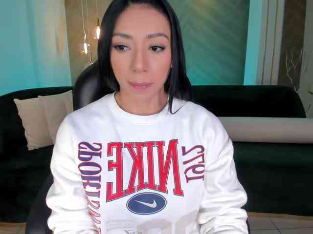 LizzHamilton webcam