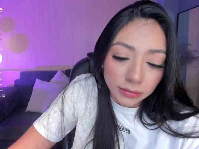 LizzHamilton webcam