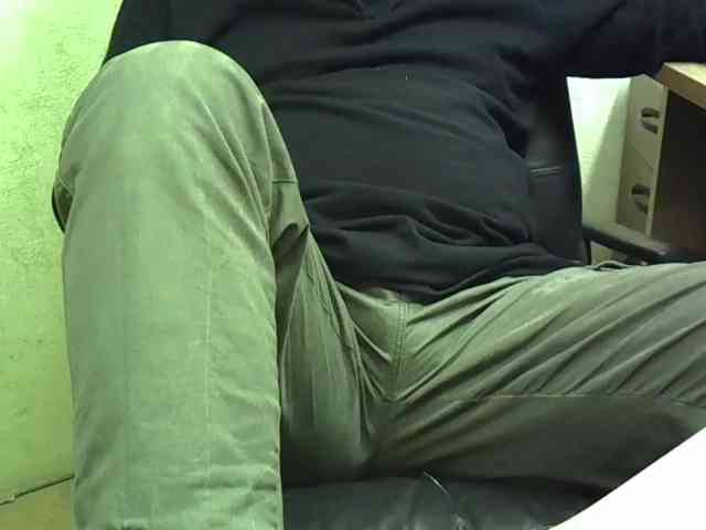 Nikdov3 Live Webcam on BongaCams