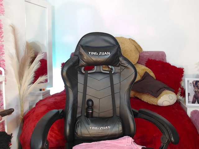 brytany05's BongaCams show and profile