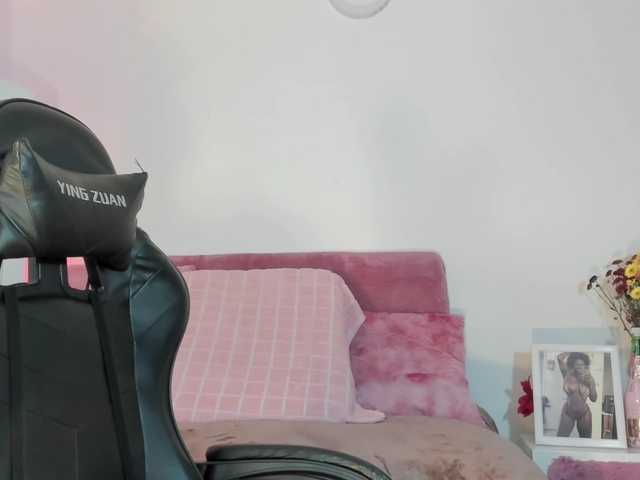 brytany05's BongaCams show and profile