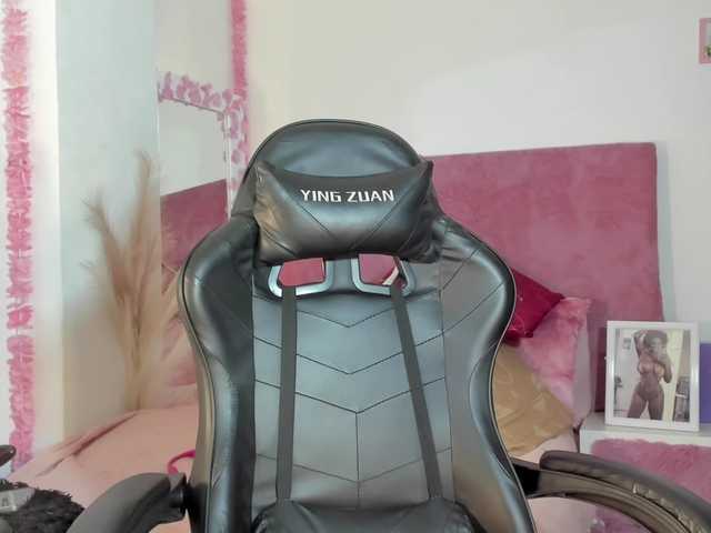 brytany05's BongaCams show and profile