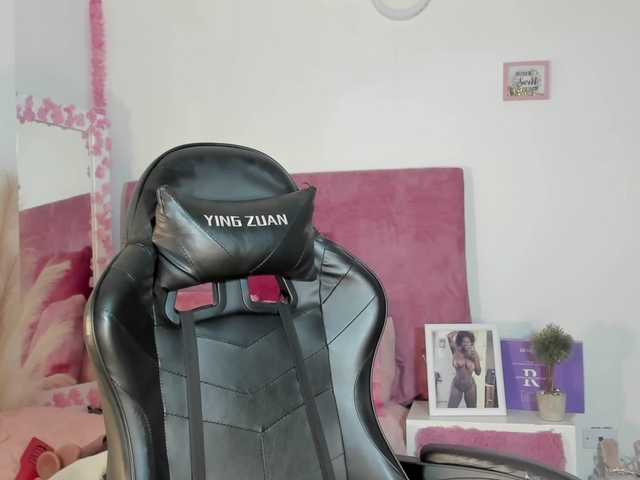 brytany05's BongaCams show and profile