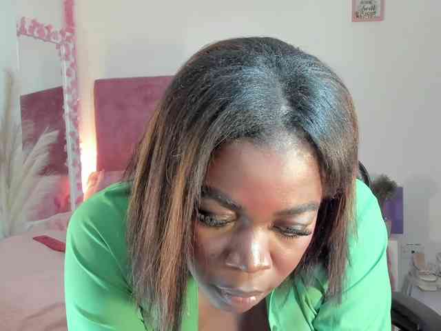 brytany05 Live Webcam on BongaCams