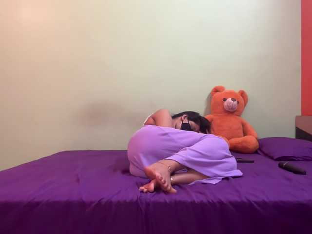 Fuck-Simran's BongaCams show and profile