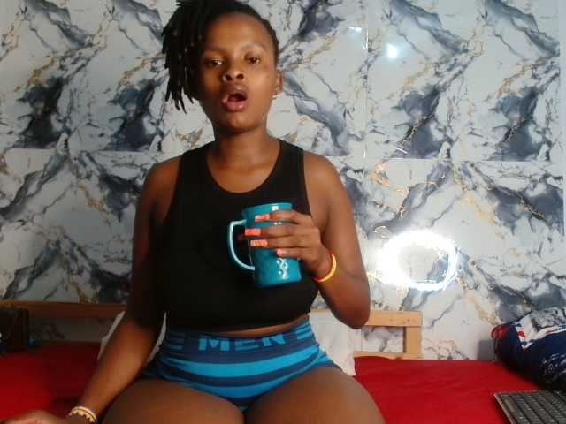 BlondQ2003's BongaCams show and profile