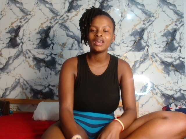 BlondQ2003's BongaCams show and profile