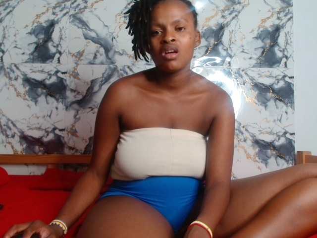 BlondQ2003's BongaCams show and profile