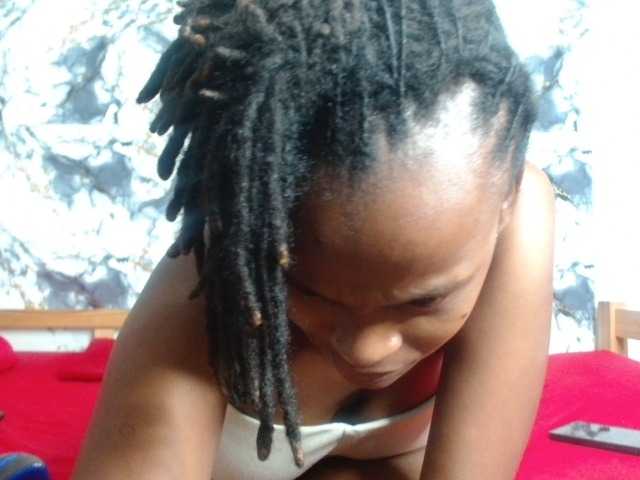 BlondQ2003's BongaCams show and profile