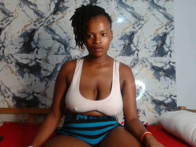 BlondQ2003's BongaCams show and profile