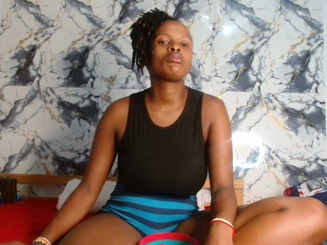 BlondQ2003's BongaCams show and profile