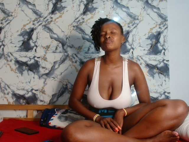 BlondQ2003's BongaCams show and profile