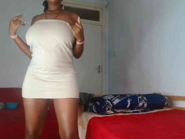 BlondQ2003 webcam