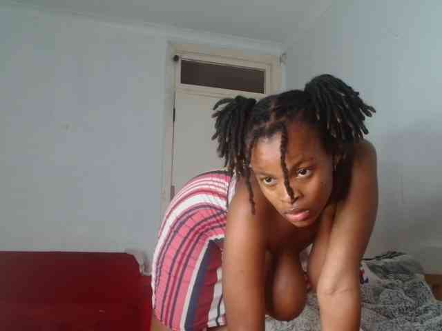 live on webcam BlondQ2003
