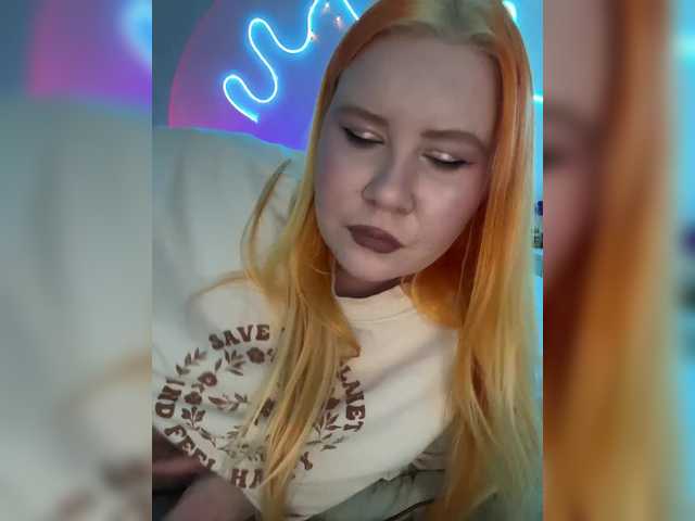 LunaLu13's BongaCams show and profile