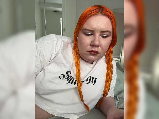 LunaLu13's BongaCams show and profile