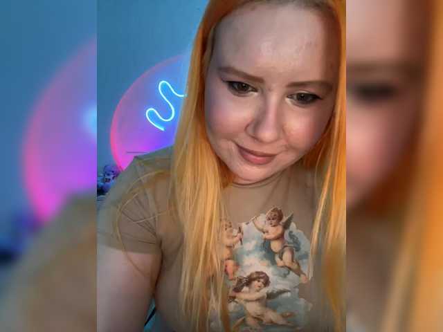 LunaLu13's BongaCams show and profile