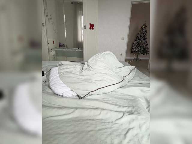 LunaLu13's BongaCams show and profile