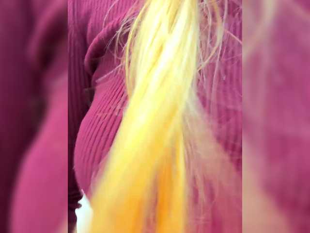 LunaLu13's BongaCams show and profile