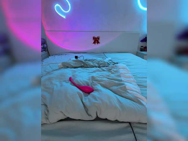 LunaLu13's BongaCams show and profile