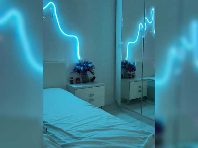 LunaLu13's BongaCams show and profile