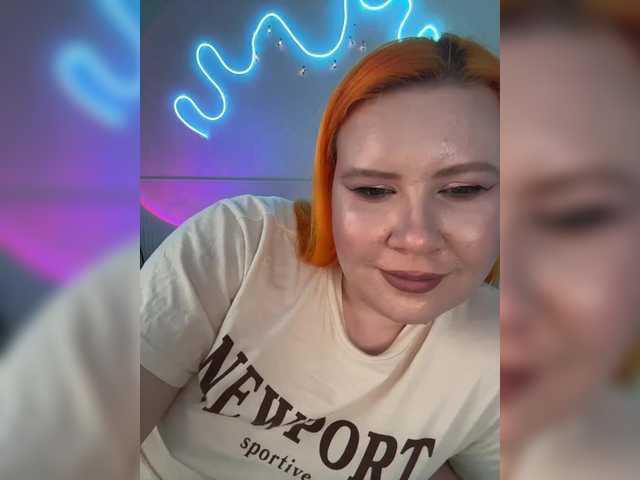 LunaLu13's BongaCams show and profile