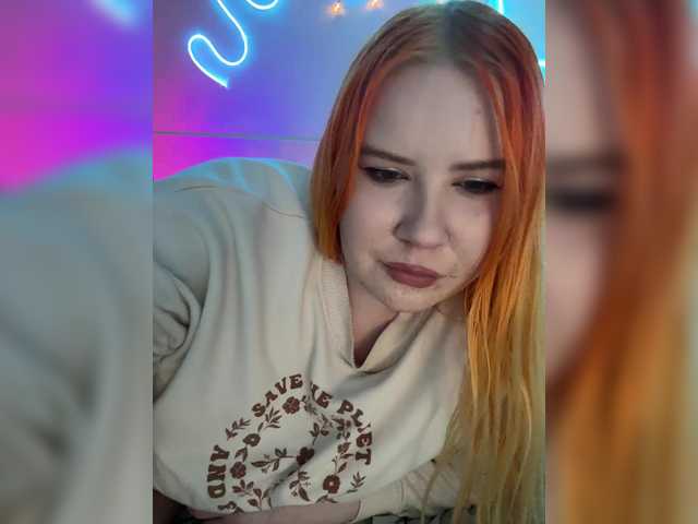 LunaLu13's BongaCams show and profile