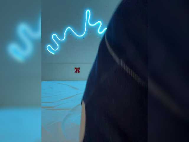 LunaLu13 — not watching the camera! There is no watch function  ,,, tk To the general chatFensly LunaLu13Inst lunalu13-