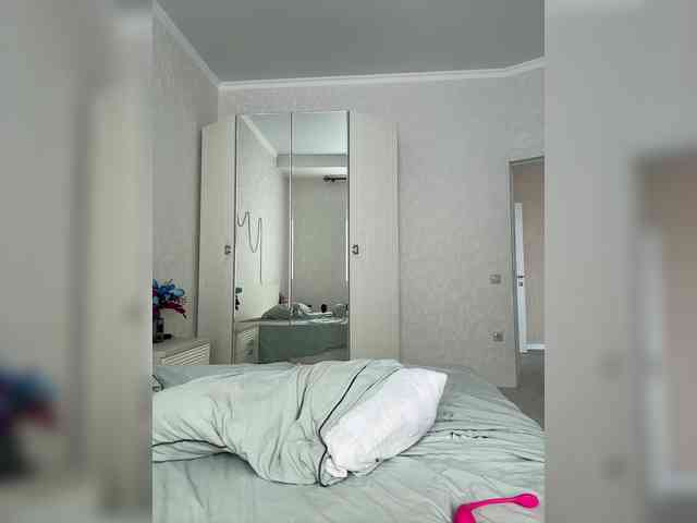 LunaLu13 Live Webcam on BongaCams LunaLu13 Live Webcam on BongaCams