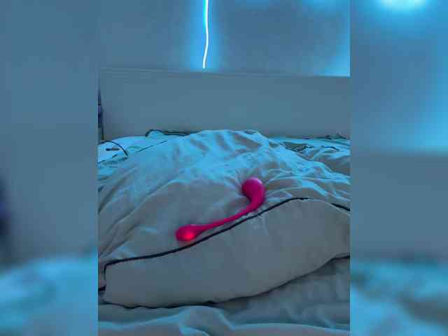 LunaLu13 webcam