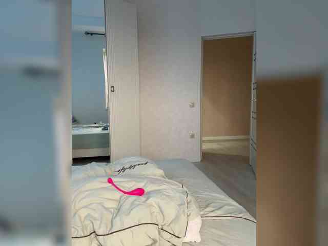 LunaLu13 webcam
