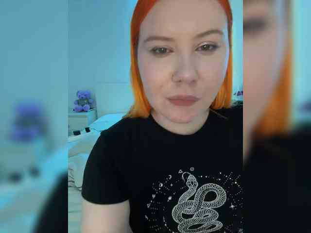LunaLu13 Live Webcam on BongaCams